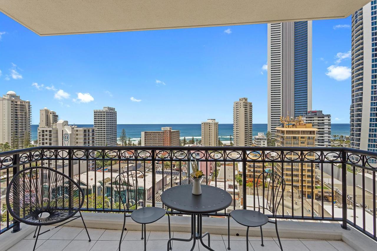 Apartamento Towers Of Chevron - Private *