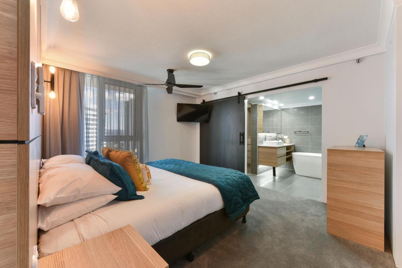 Resort Ultiqa Haven On Broadbeach Gold Coast