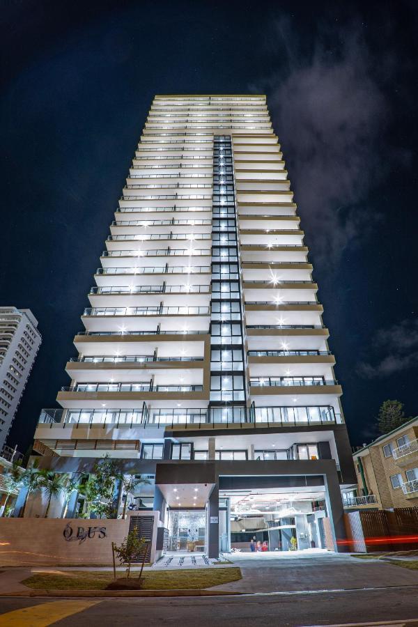 Opus Broadbeach Apartment Gold Coast