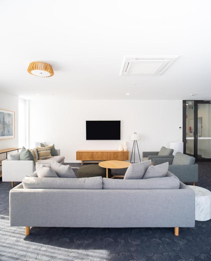 Opus Broadbeach Apartment
