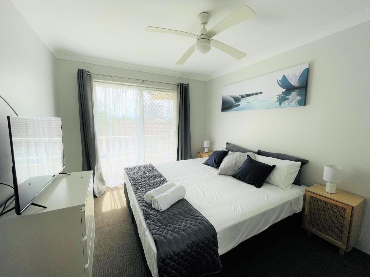 Hotel Surfers Tradewinds Gold Coast