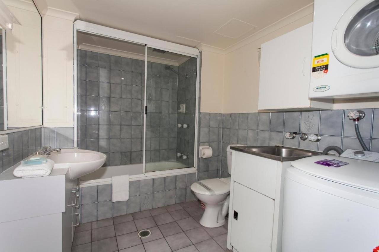 Surfers Tradewinds Hotel Gold Coast