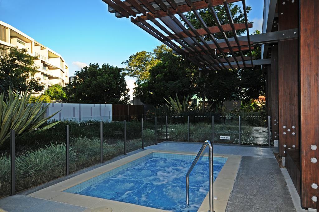 Allisee Aparthotel