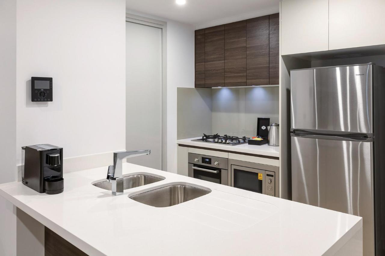 Meriton Southport