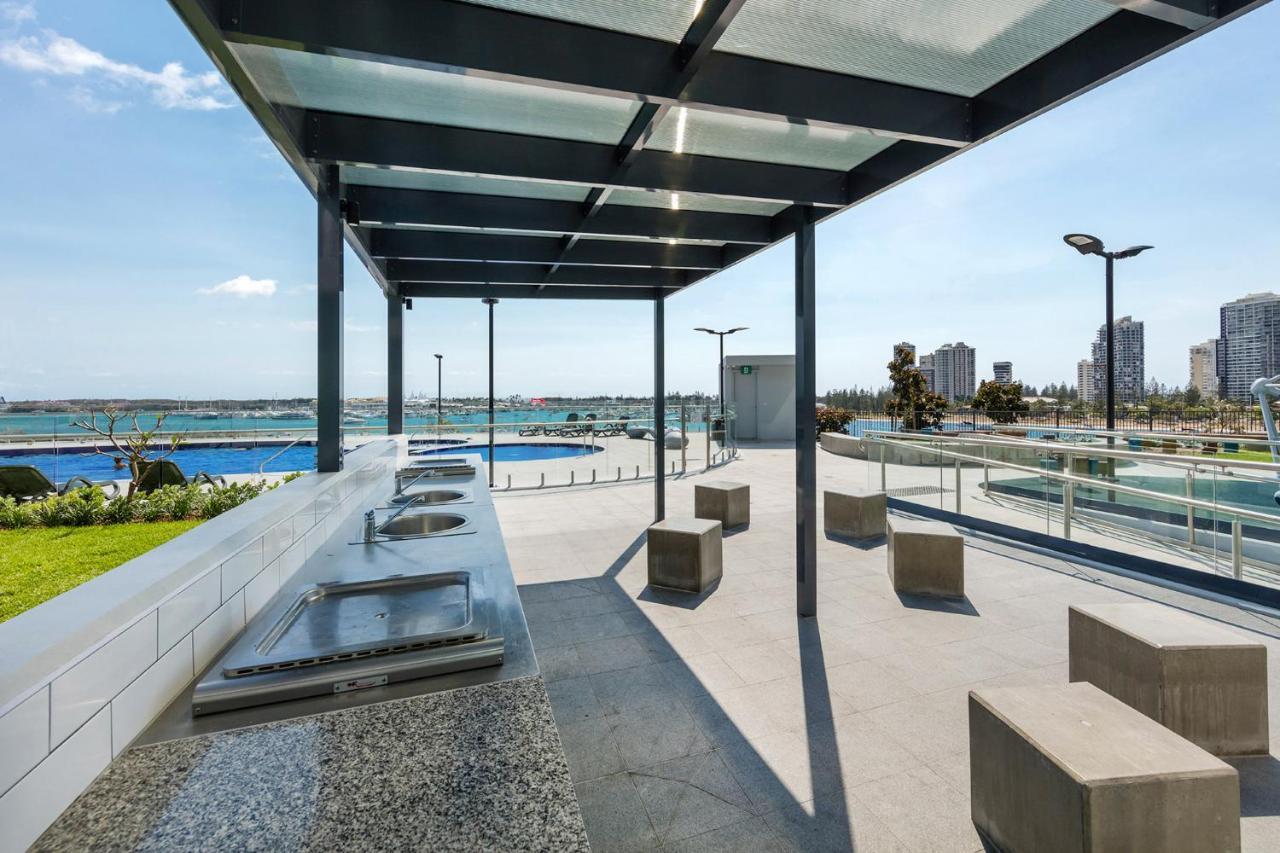 Meriton Southport