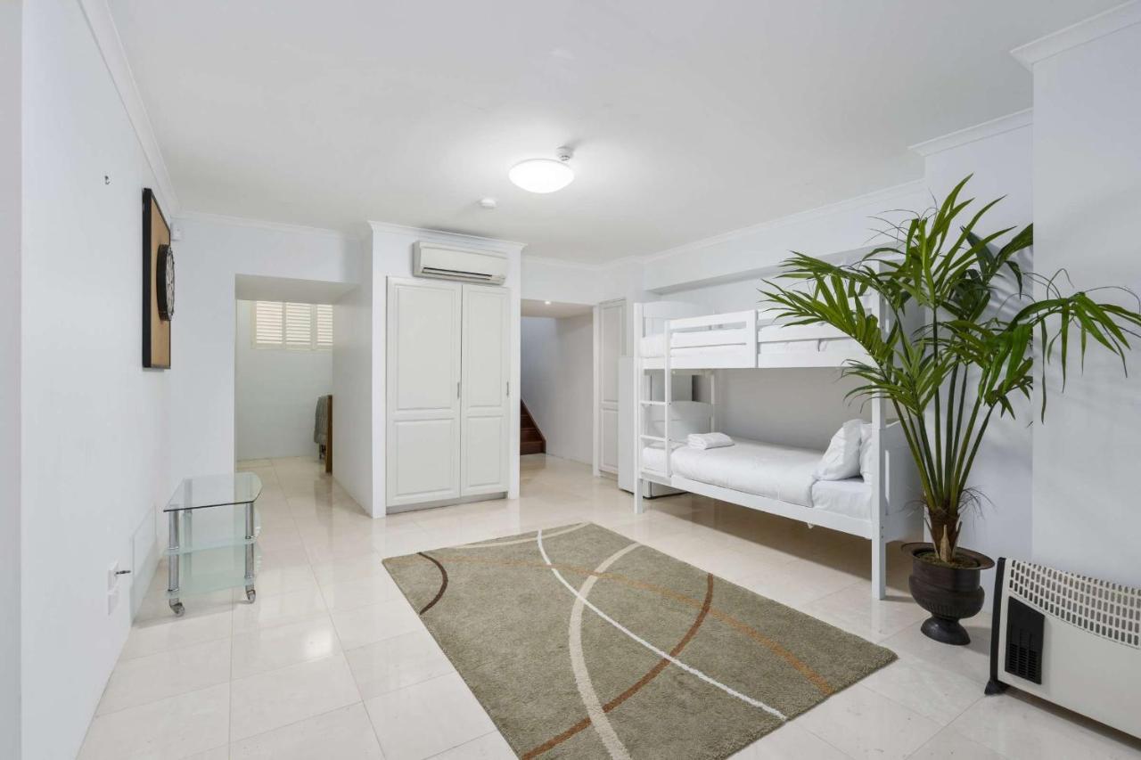 Premiere Apartment *