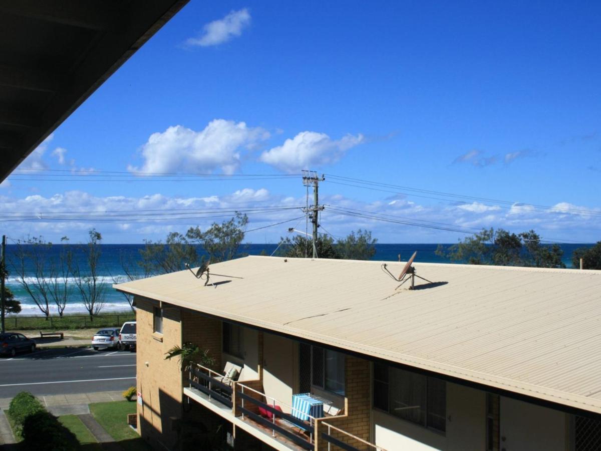 Apartment White Dolphin Unit 5