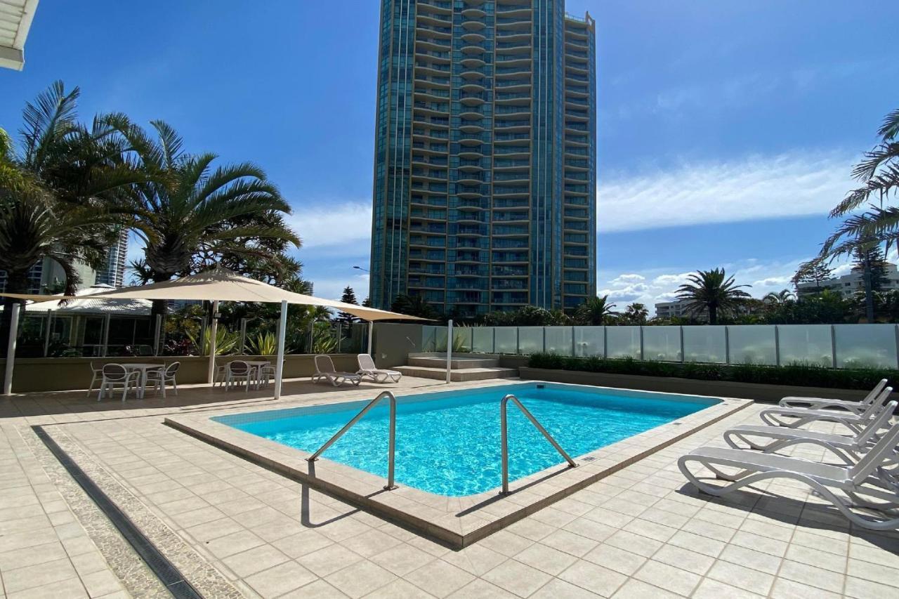 Hi Surf Beachfront Aparthotel