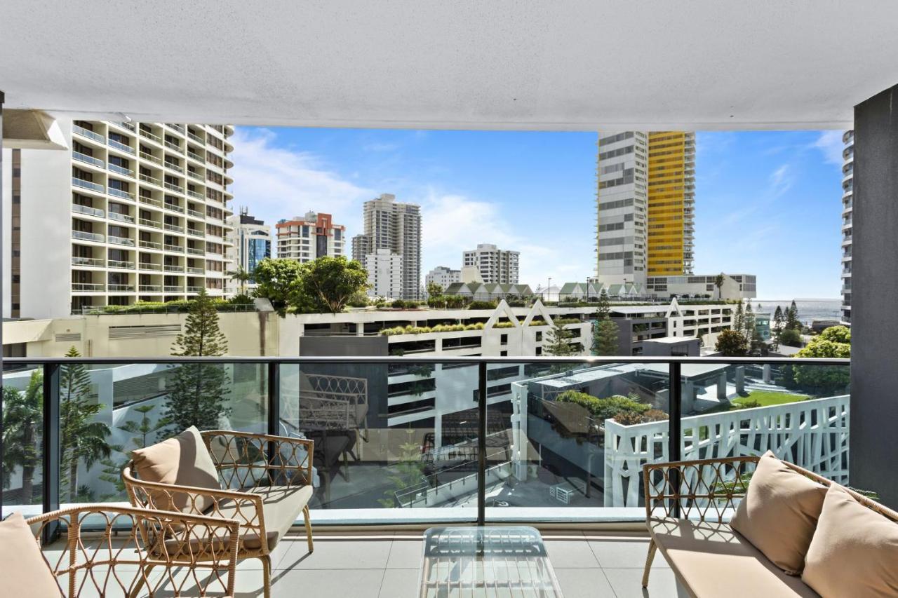 Stylish And Modern Oracle 2 Bedroom - Coasthm Apartment *