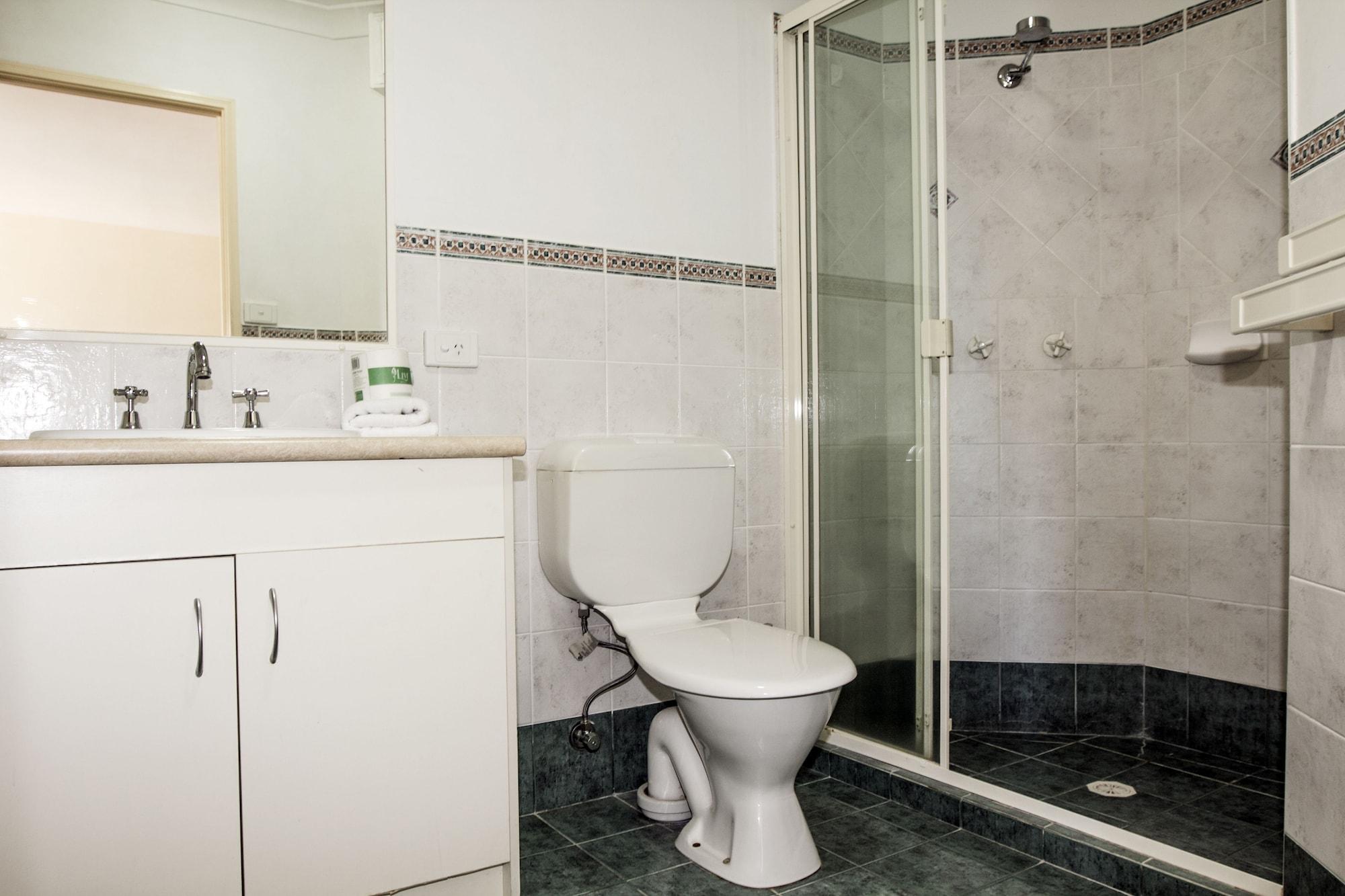Paradise Isles Aparthotel 3*