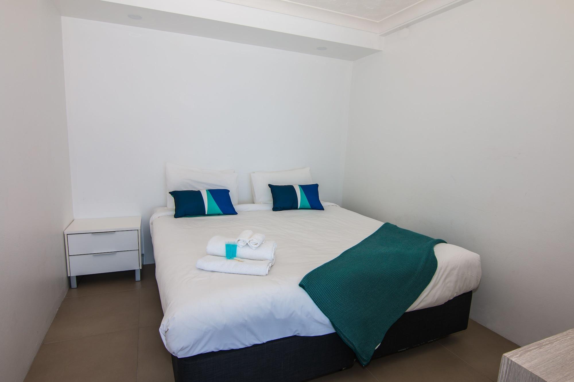 Aparthotel Beachcomber - Official