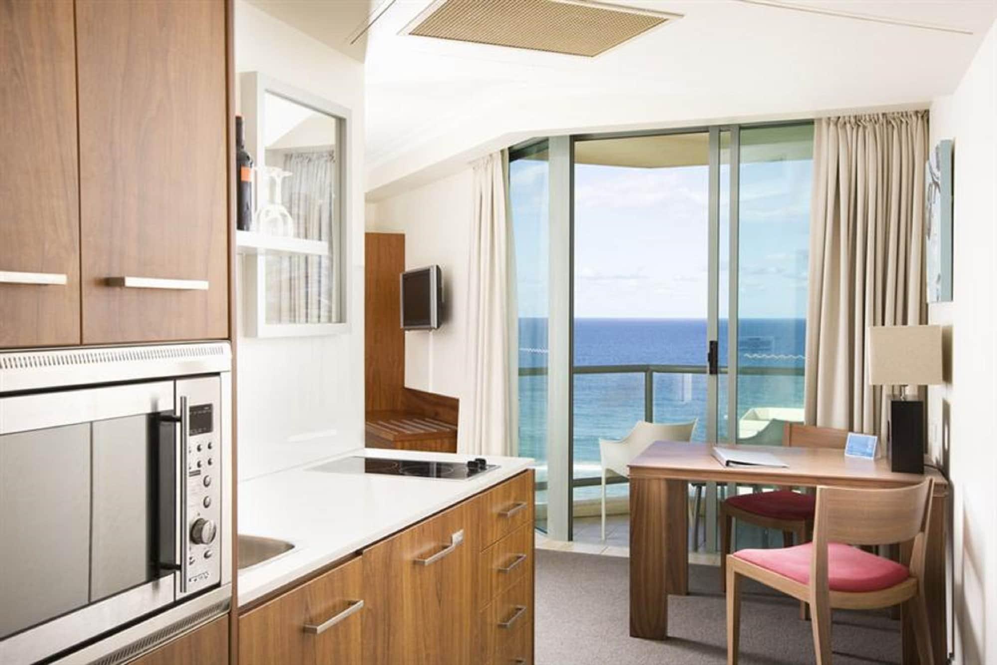 Hotel Mantra Legends Gold Coast