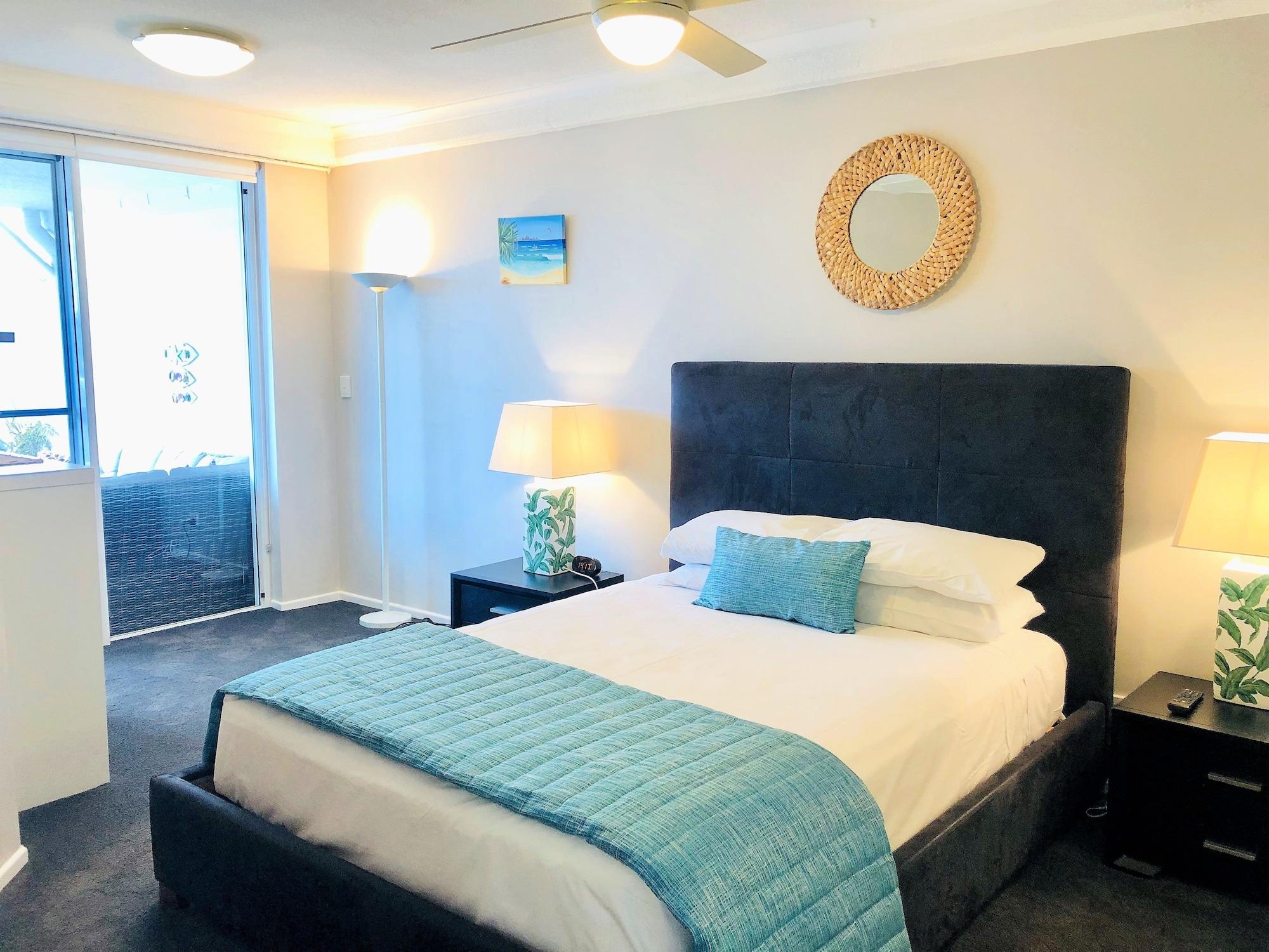 Kirra 4* Gold Coast