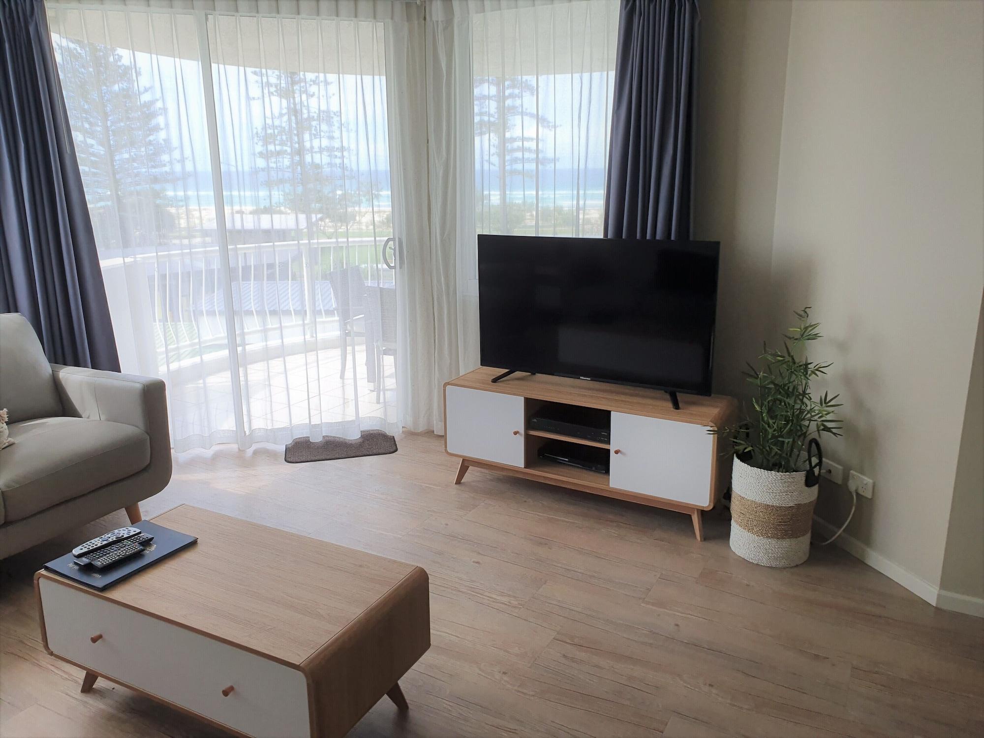 Kirra Aparthotel 4*