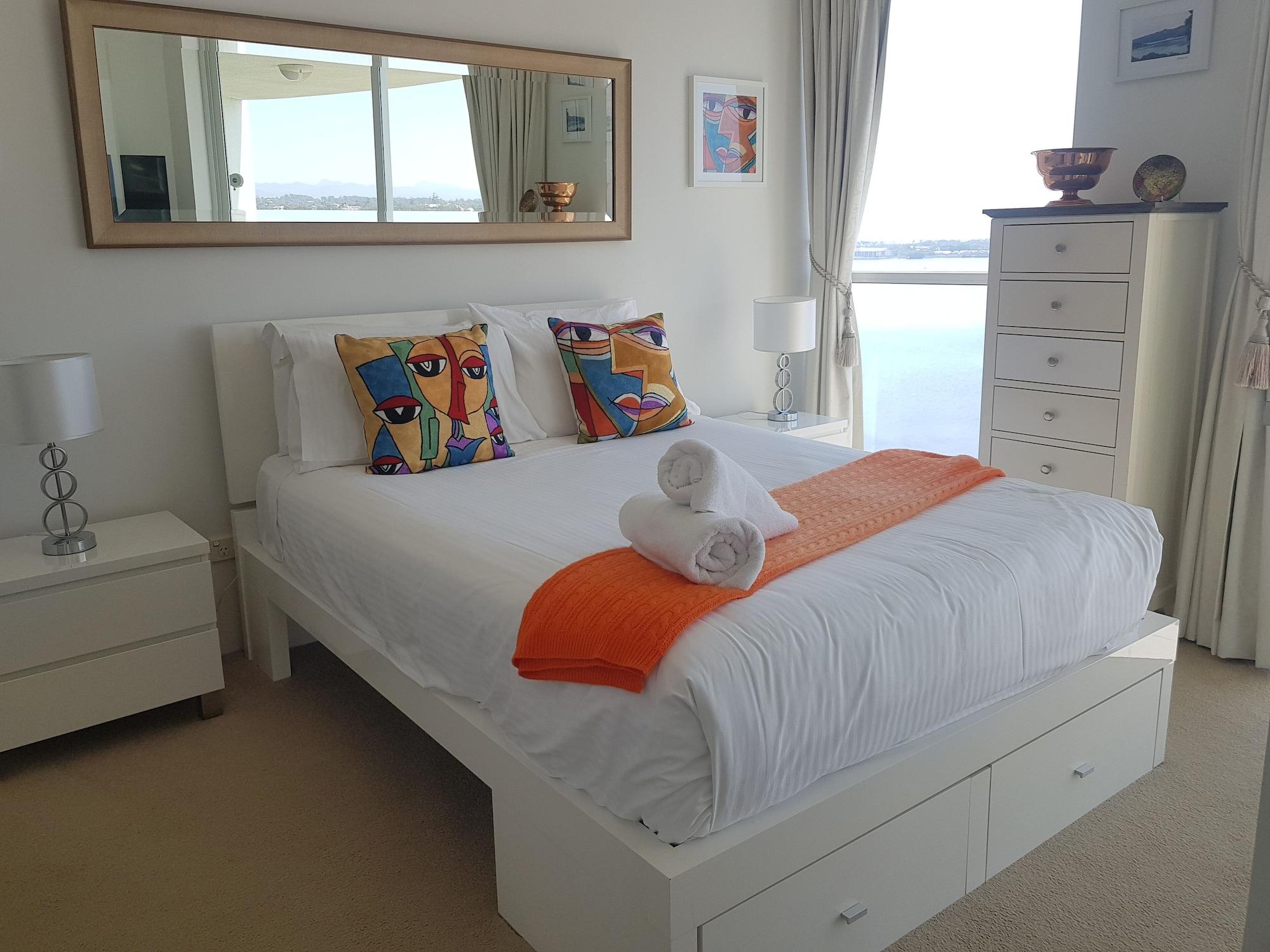 Aparthotel Crystal Bay On The Broadwater Gold Coast