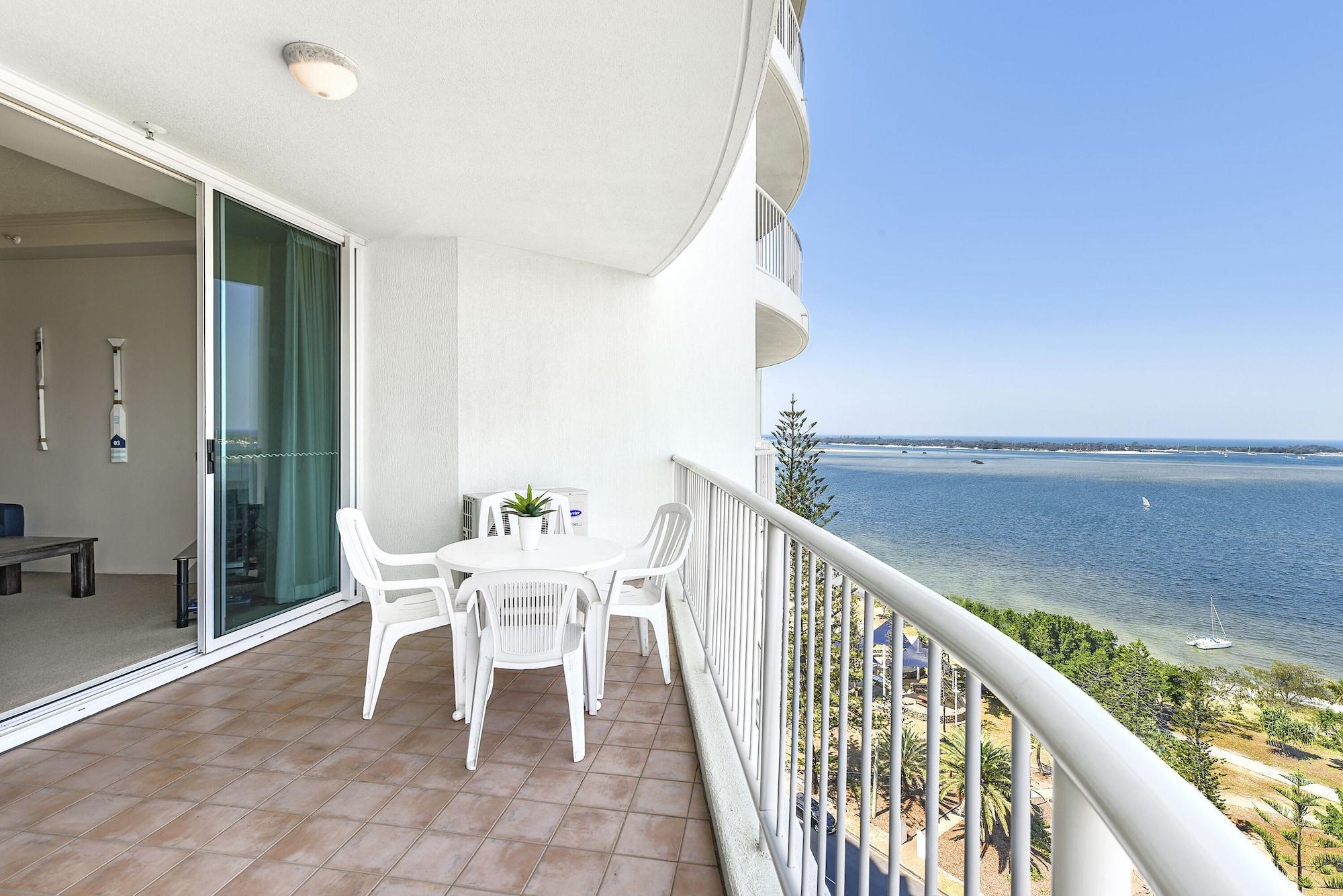 Crystal Bay On The Broadwater