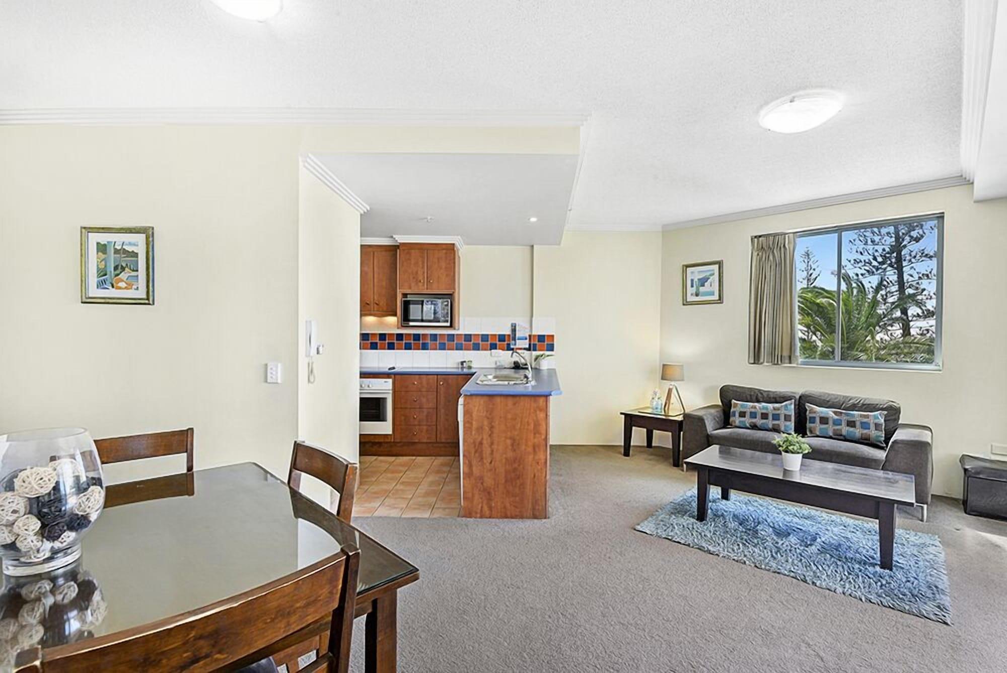 Crystal Bay On The Broadwater Aparthotel 3*