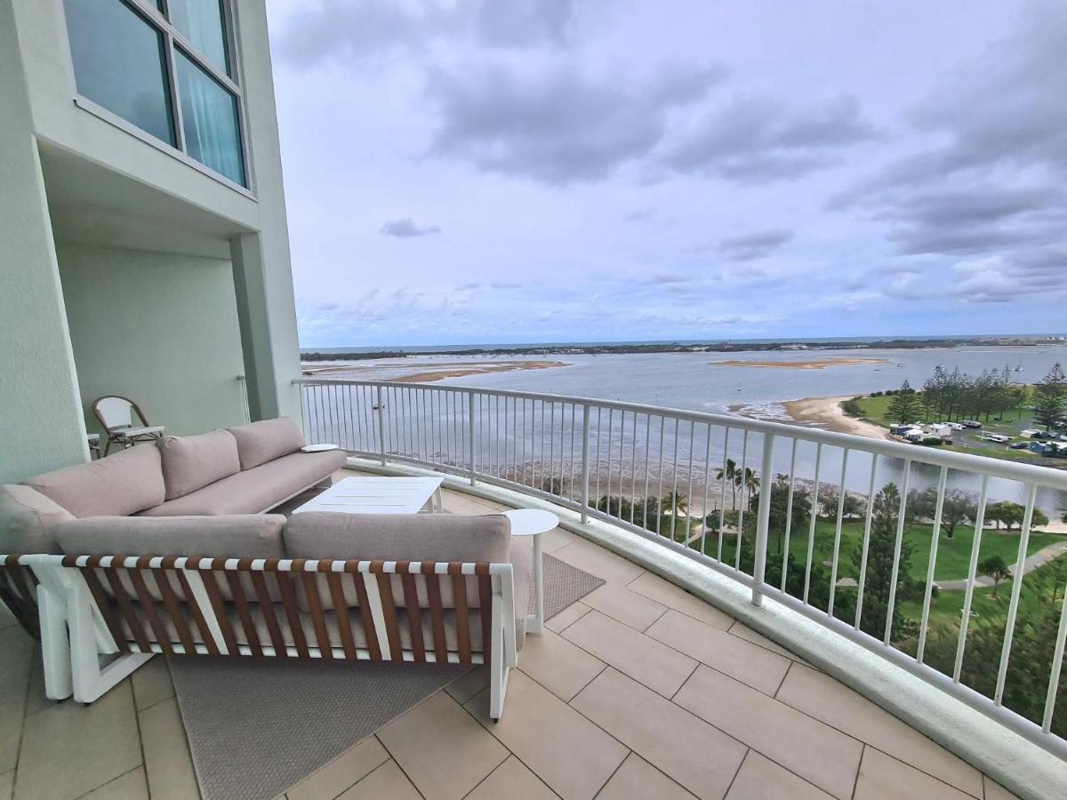Crystal Bay On The Broadwater
