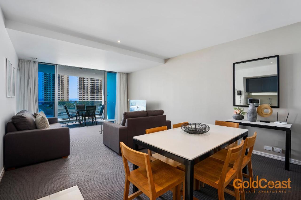 Gold Coast Private Apartments - H Residences, Surfers Paradise Apartment
