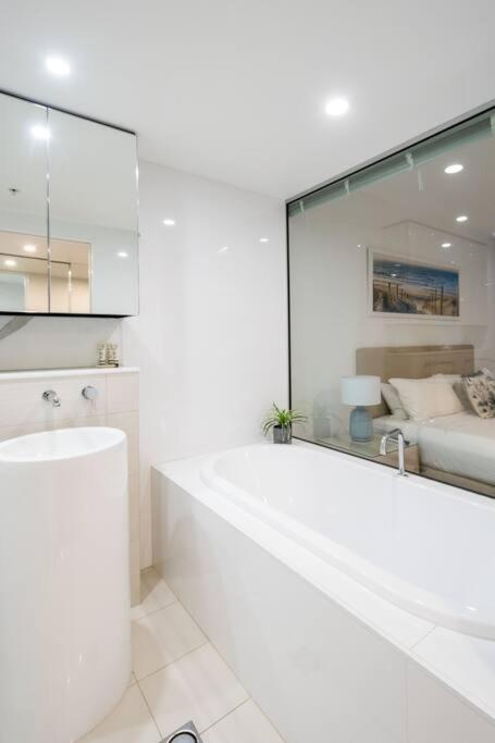 Holiday home Oasis // Broadbeach *