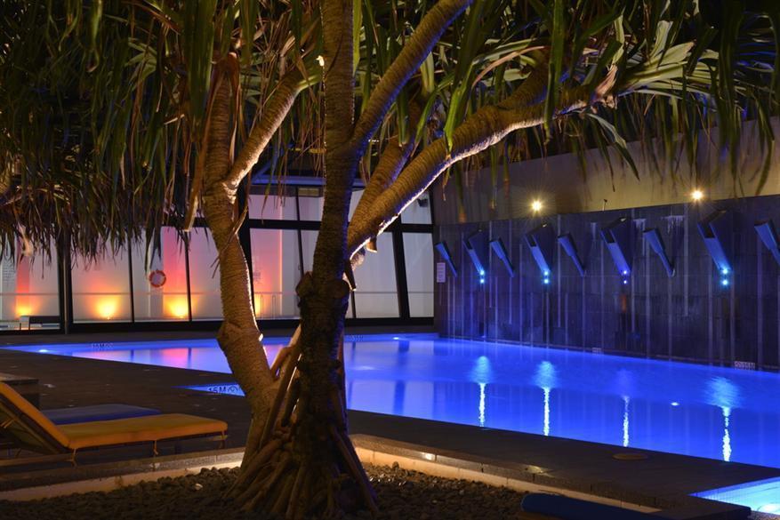 Aparthotel Mantra Circle On Cavill 4*