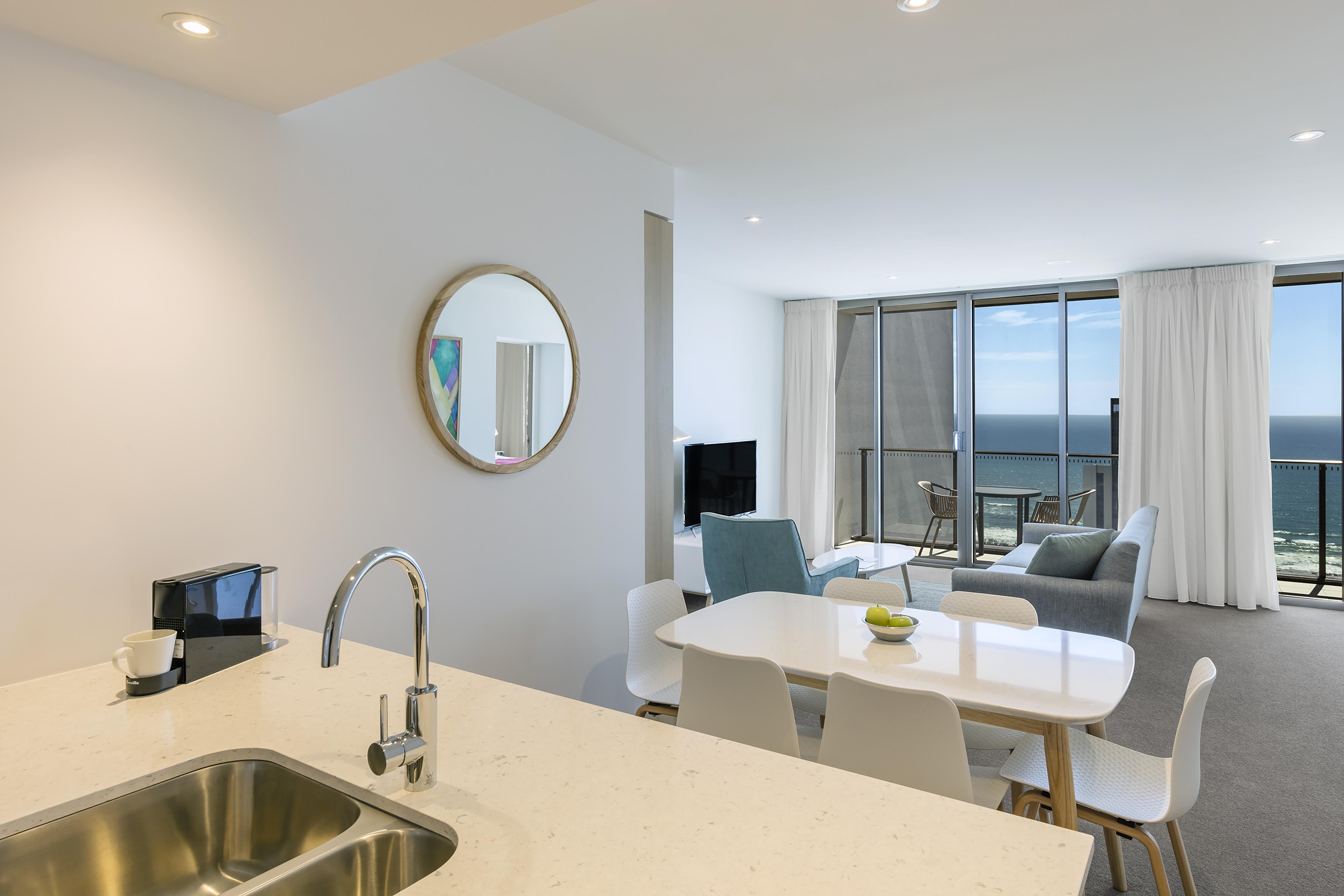 Avani Broadbeach Residences Aparthotel 4*