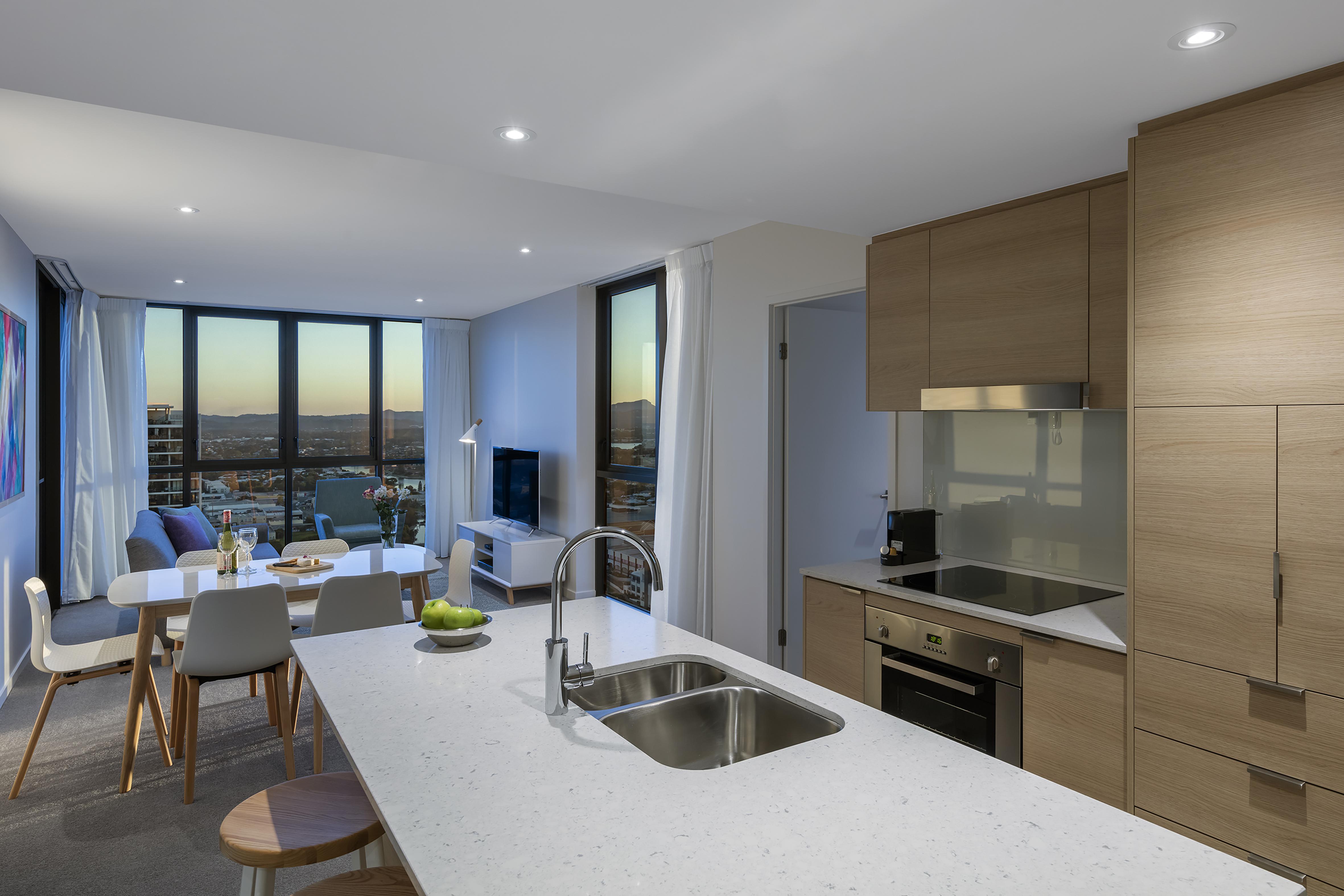 Avani Broadbeach Residences Aparthotel 4*