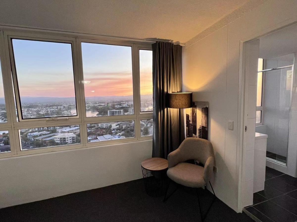 Condor By Premium Gold Coast