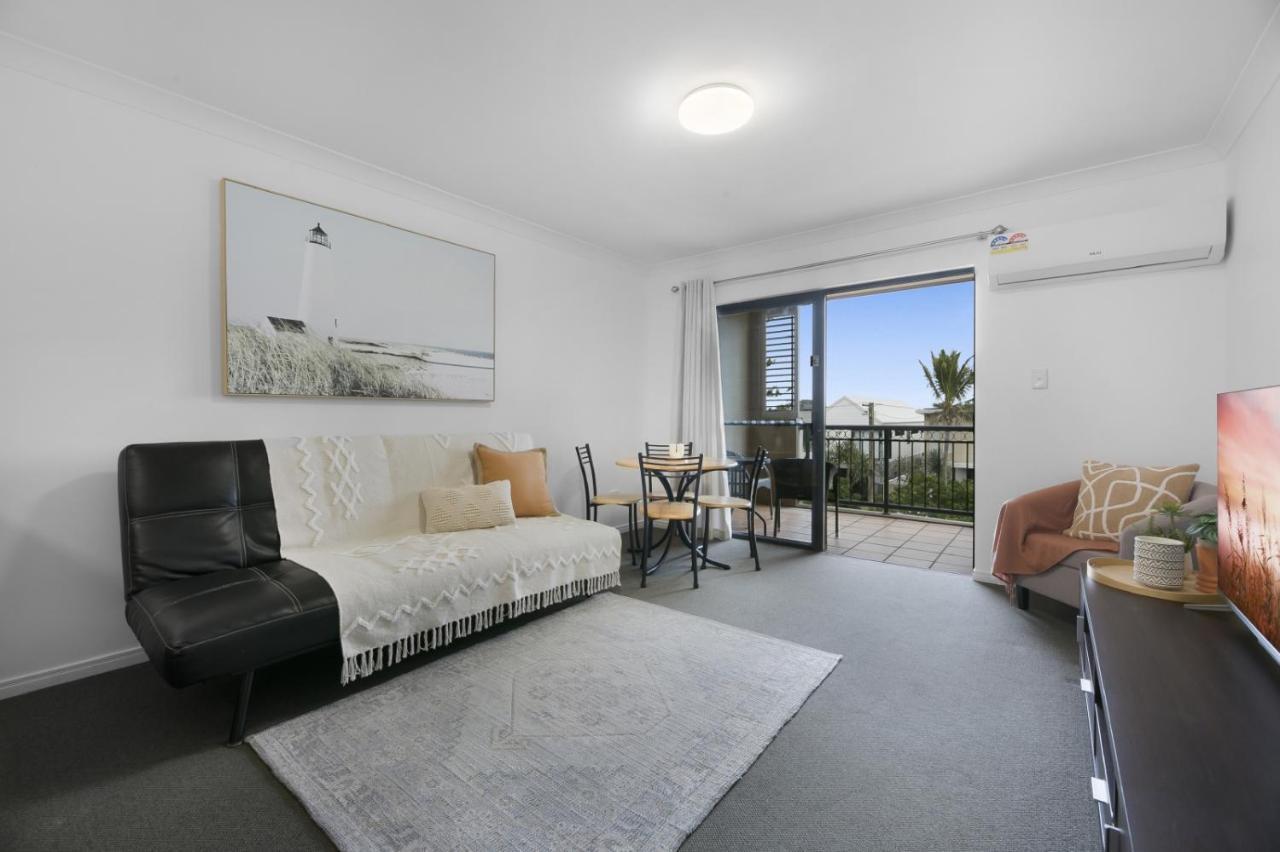 'little Mermaid' Location Walk To And Restaurants - Sleeps 4 *