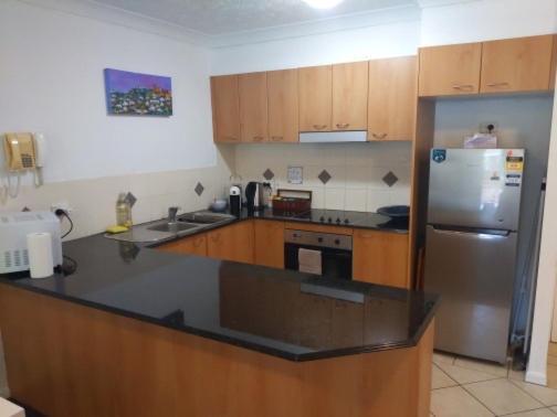 Surfers Paradise With Pool Apartment *