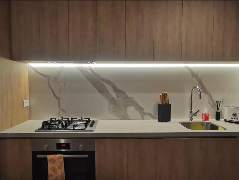 Casino Residences 1 & 2 Bedroom * Gold Coast