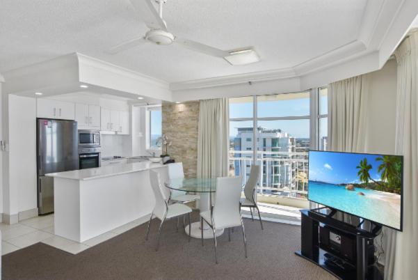 Apartment 2nd Avenue - Hosted By Burleigh Letting