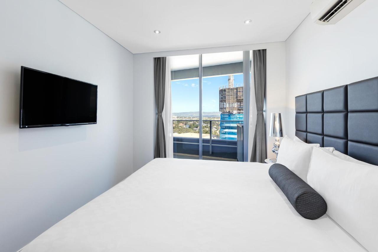 Meriton Broadbeach Hotel Gold Coast