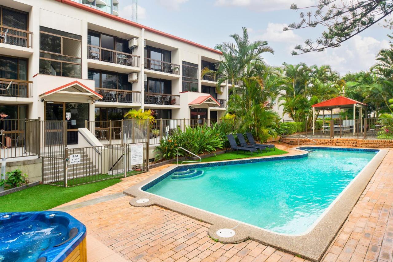 Trickett Gardens 3*