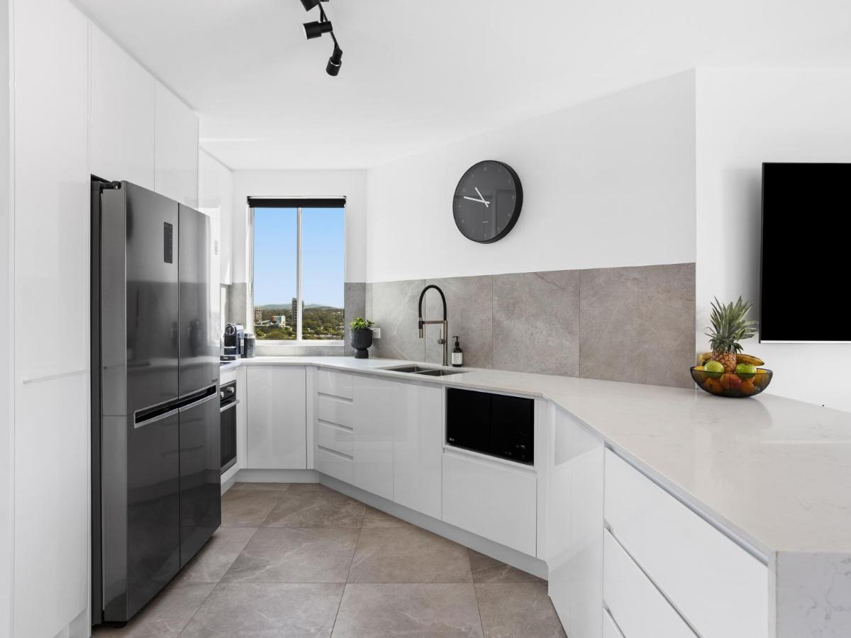 Hostel Emerald Surfers Paradise Shared Gold Coast