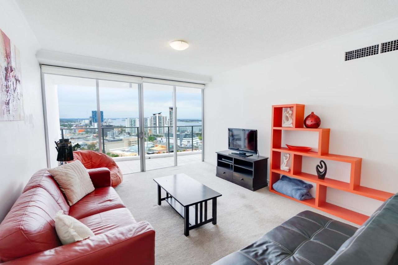 Southport Central Towers 1 Bedroom - Gchm