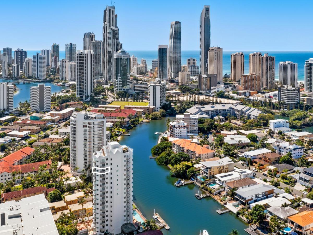 Emerald Surfers Paradise Shared
