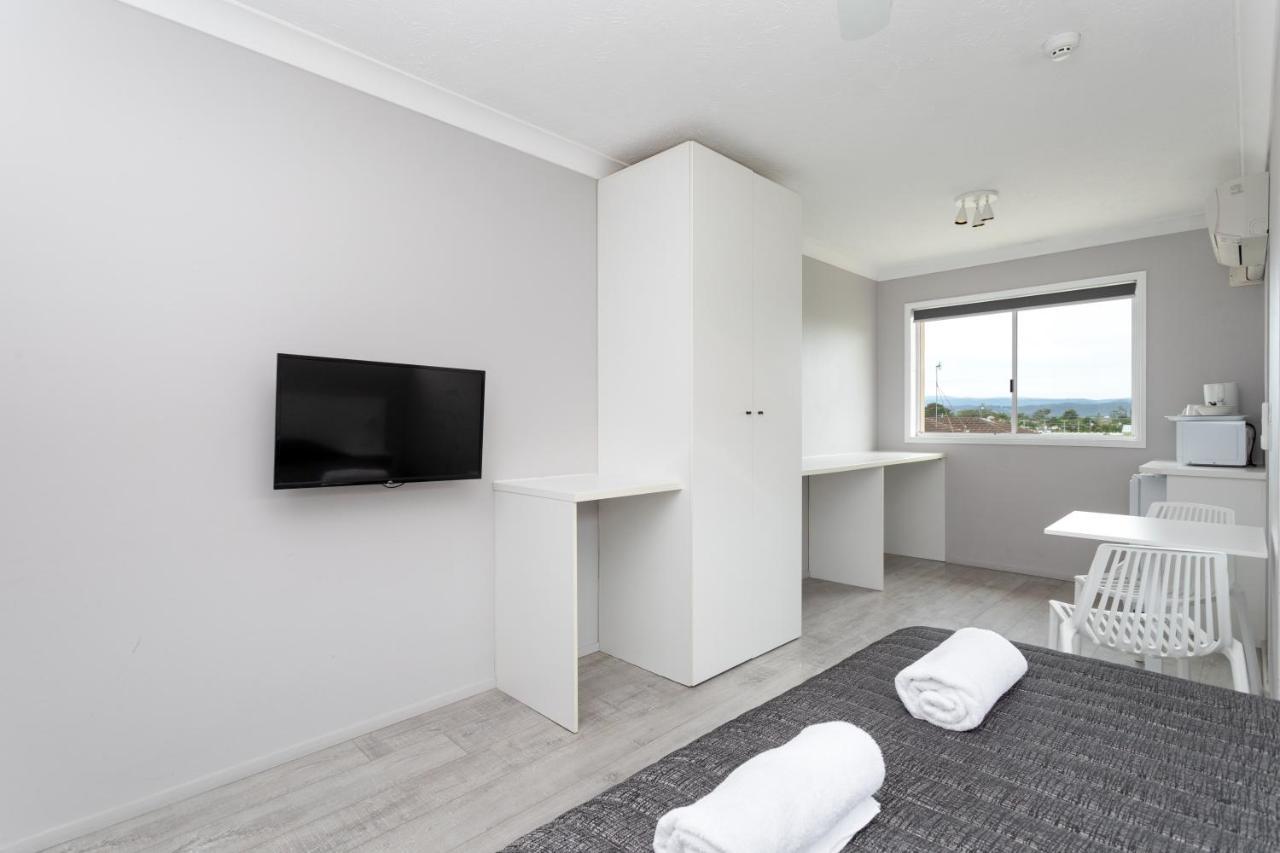 Motel Burleigh 3*