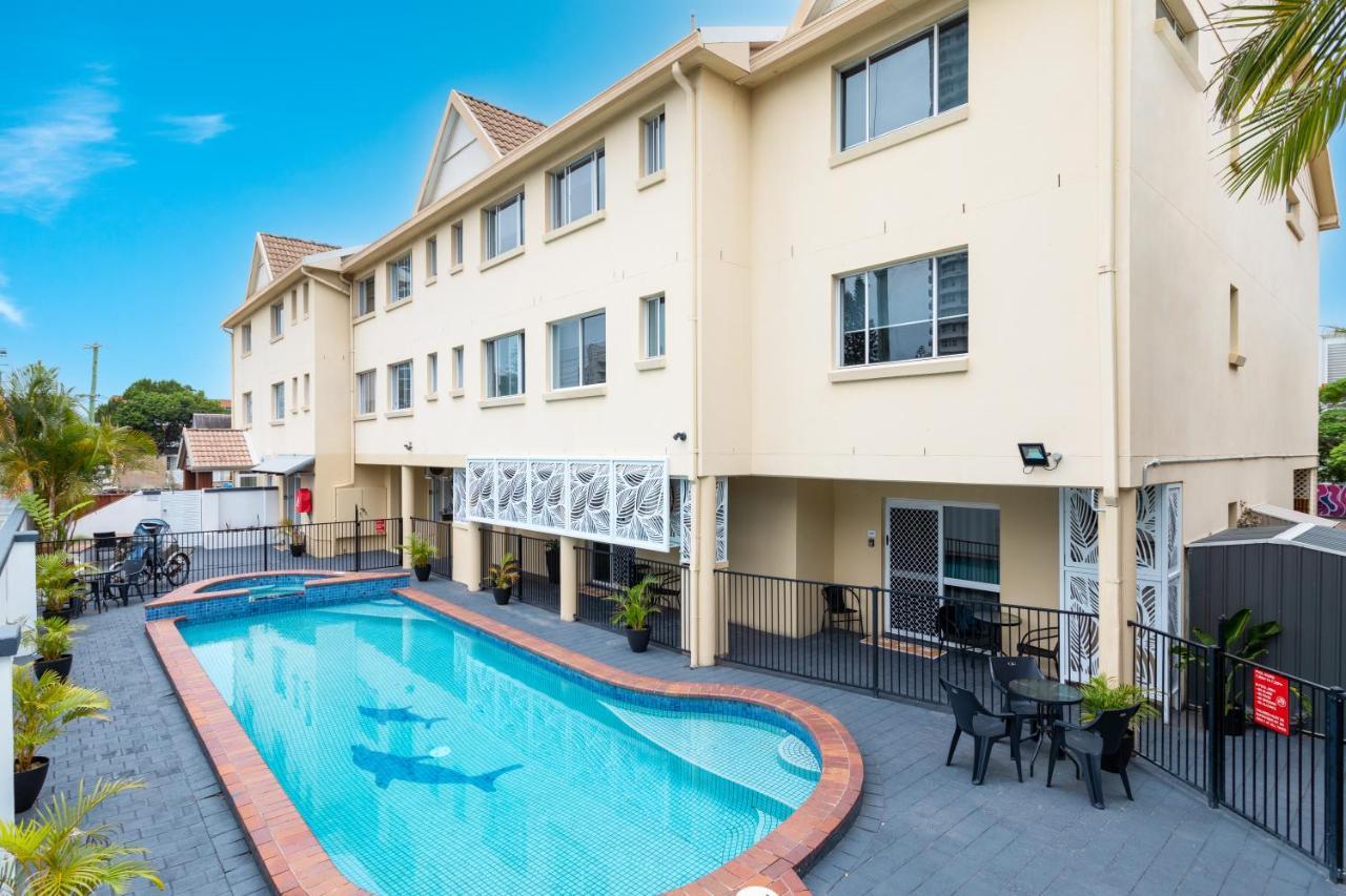 Burleigh Motel 3*