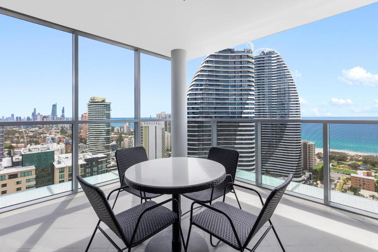Meriton Broadbeach 5*