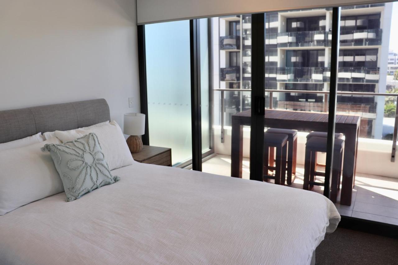 X Kirra Aparthotel *