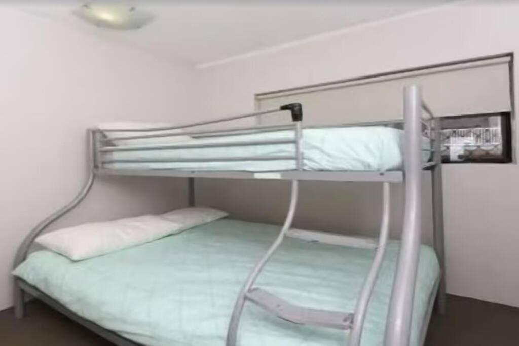 Apartment Palm Breeze - Hosted By Burleigh Letting Gold Coast