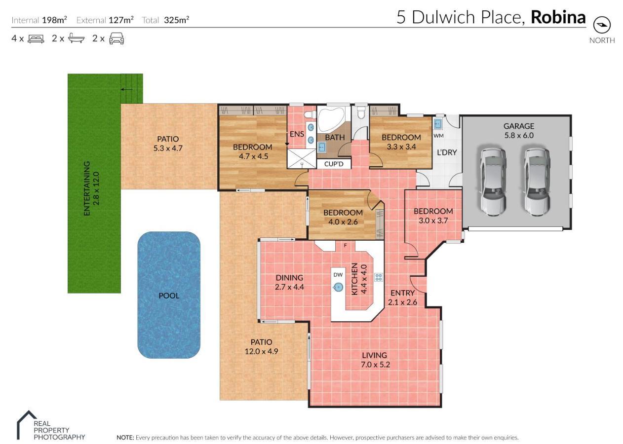 Spacious 4 Bedroom Entire With Pool - Robina, Holiday home *