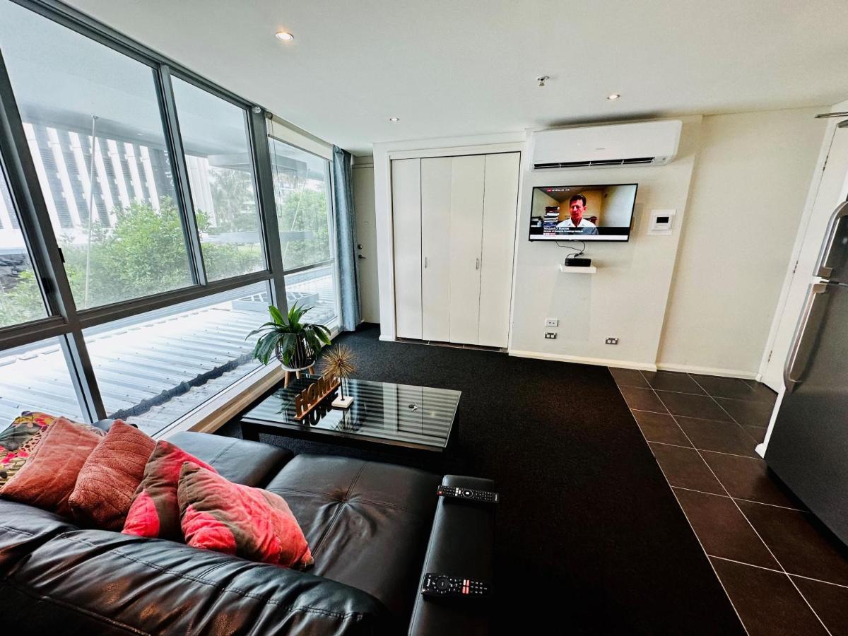 Sophisticated 1 Bedroom Apartment! Apartment *