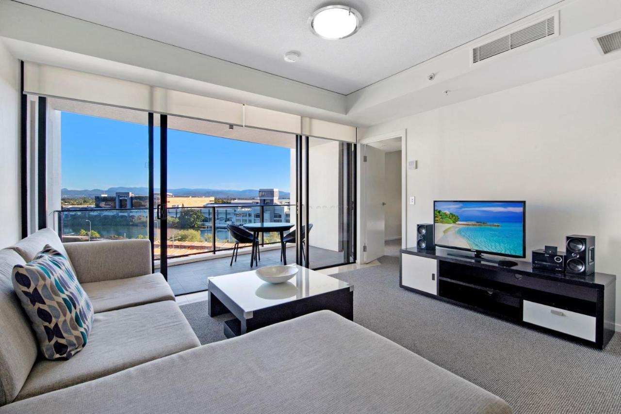 Sierra Grand Deluxe 1 Bedroom - Coasthm Gold Coast