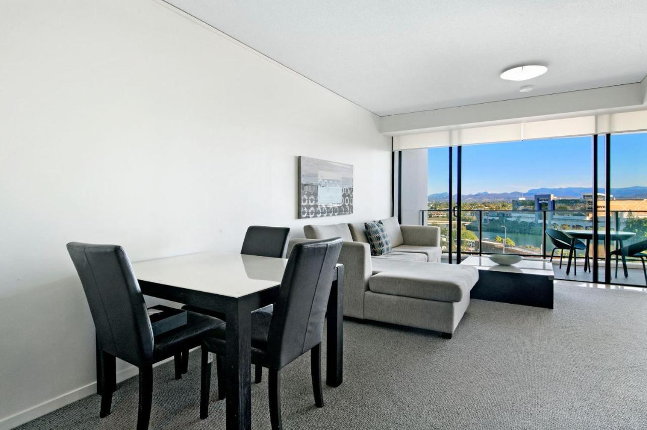 Apartment Sierra Grand Deluxe 1 Bedroom - Coasthm Gold Coast