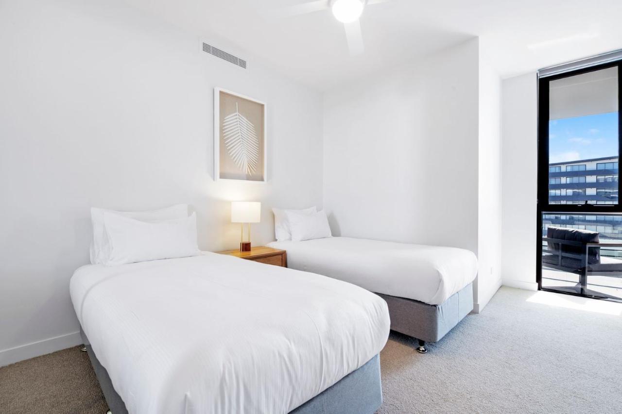 Village Palm - Brand New 2 Bedroom Gold Coast