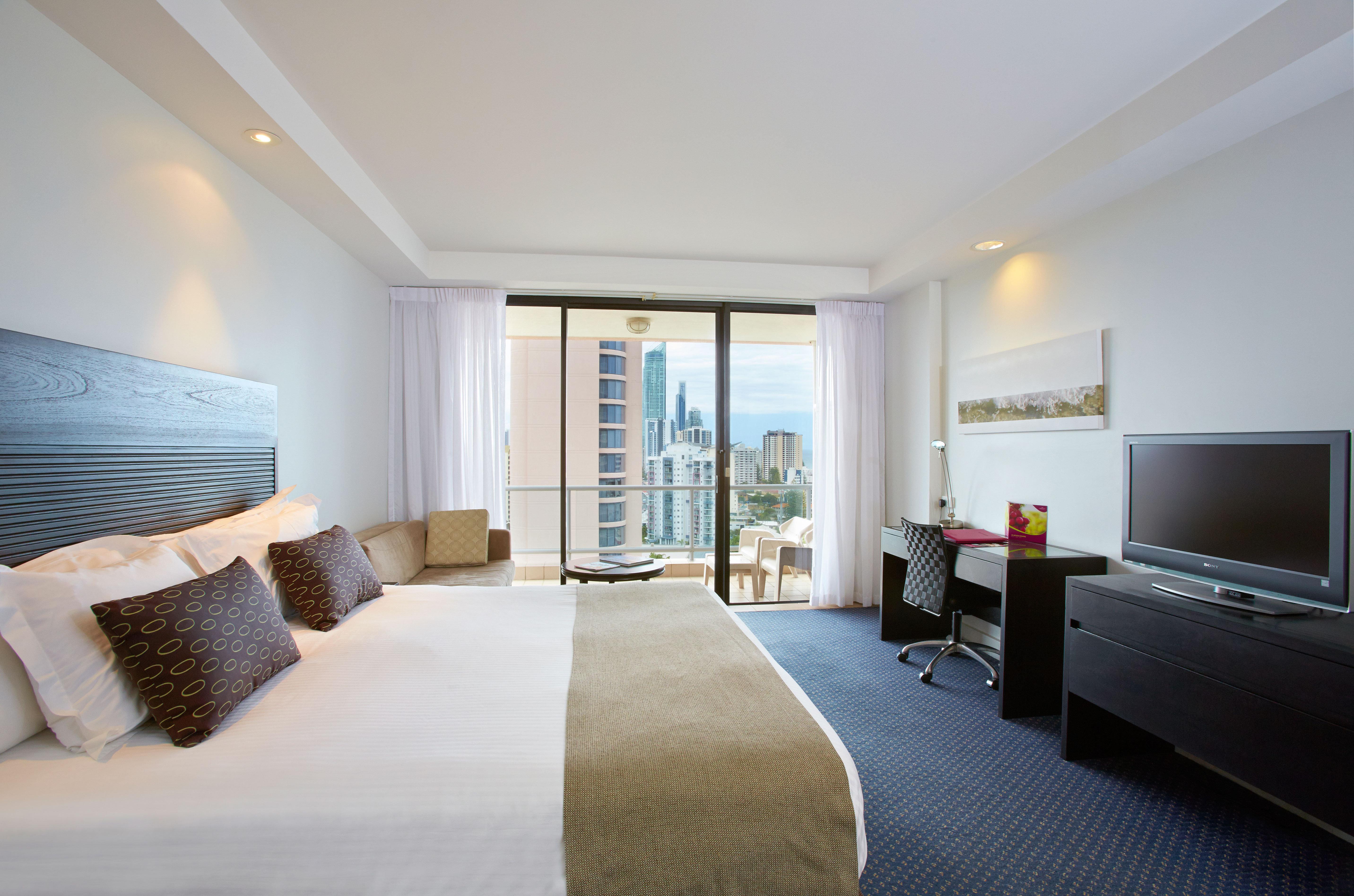 Crowne Plaza Surfers Paradise By Ihg 4*