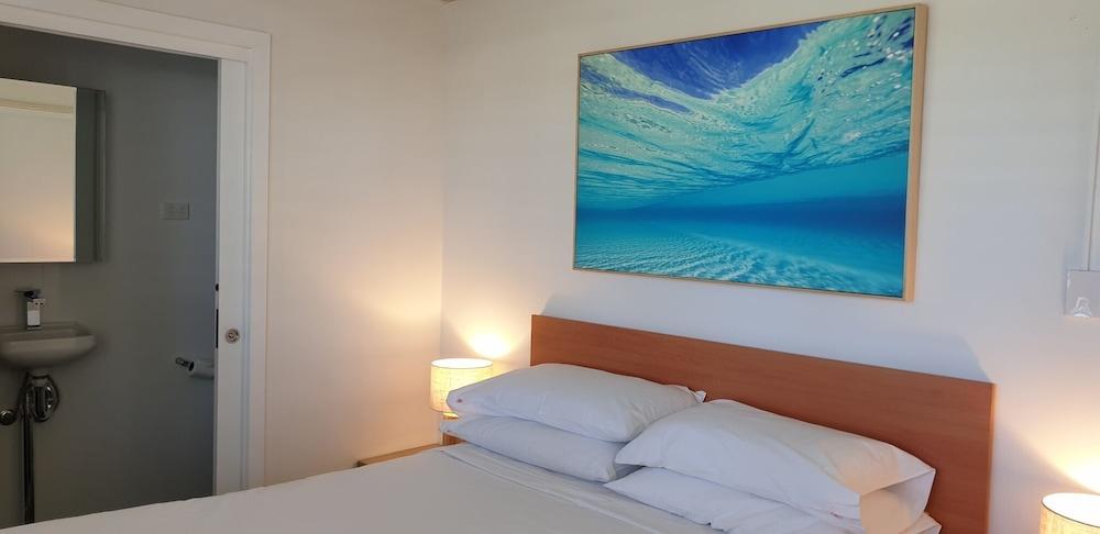 Wyuna Beachfront Aparthotel 3*