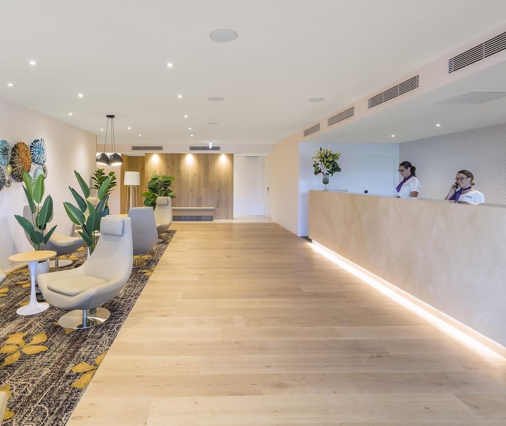 Avani Broadbeach Residences